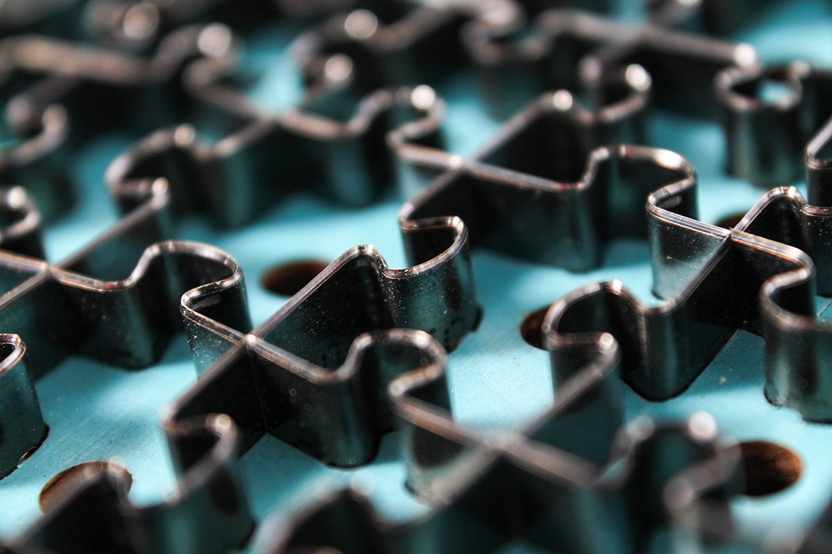 Präzise Stanzung der Puzzleteile