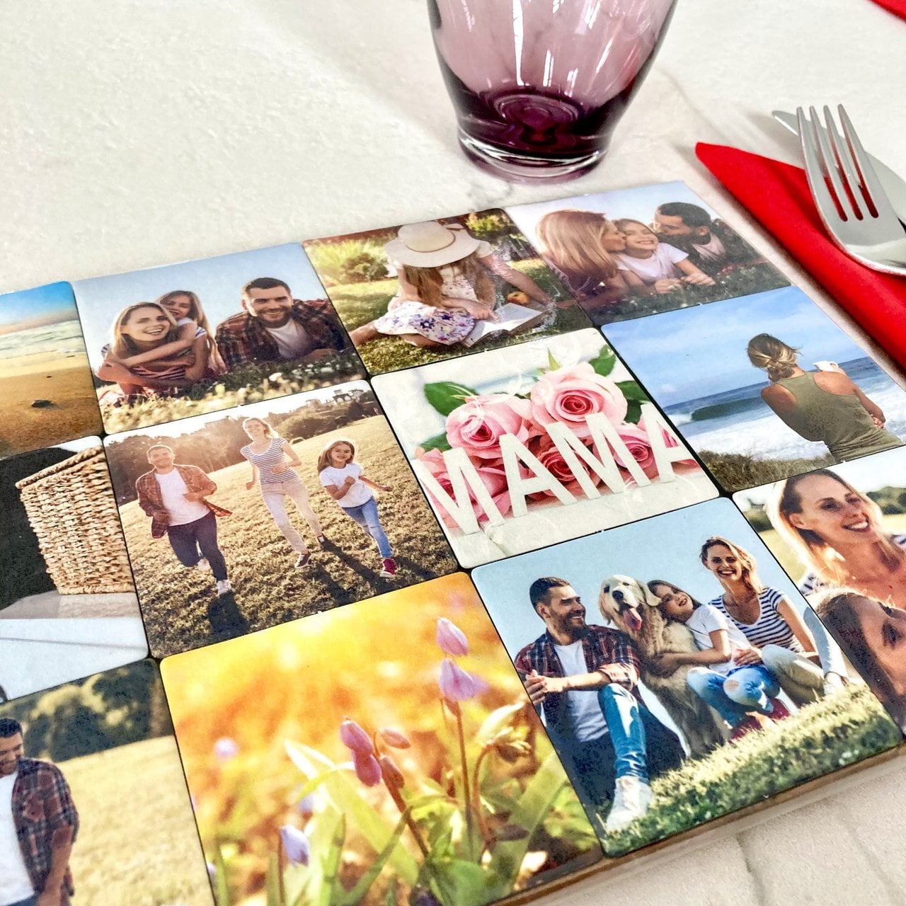 Ein Tischset oder Mousepad aus puzzleYOU Memo-Spiel Karten